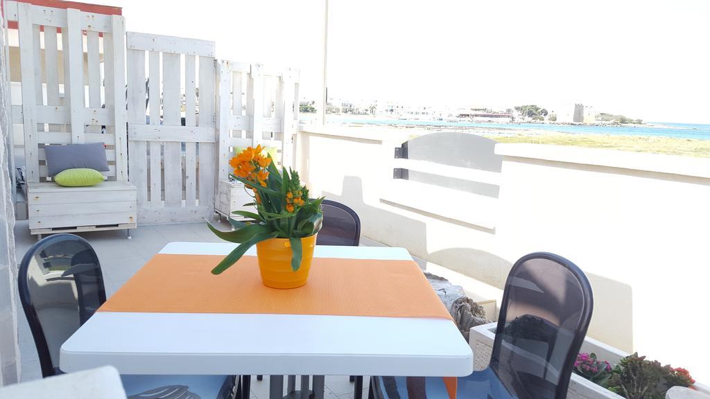 Appartement Castle On The Sea à Torre Santa Sabina Extérieur photo